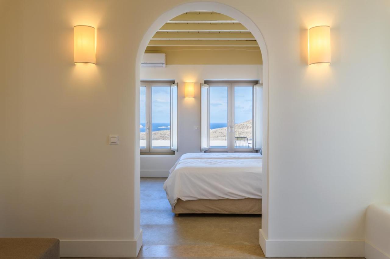 Camarades Mykonos Ano Mera